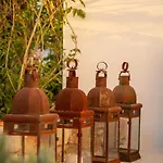 Villa With Pool, Garden And View Naousa