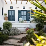 With Pool, Garden And View Naousa