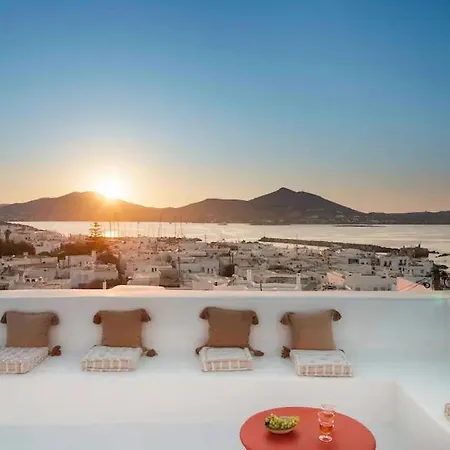 With Pool, Garden And View * Naousa